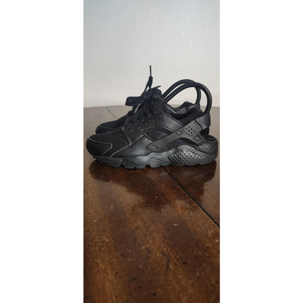 Nike Huarache Run Shoes Youth Size 4.5Y Kids Black Athletic Sneakers 654275-016